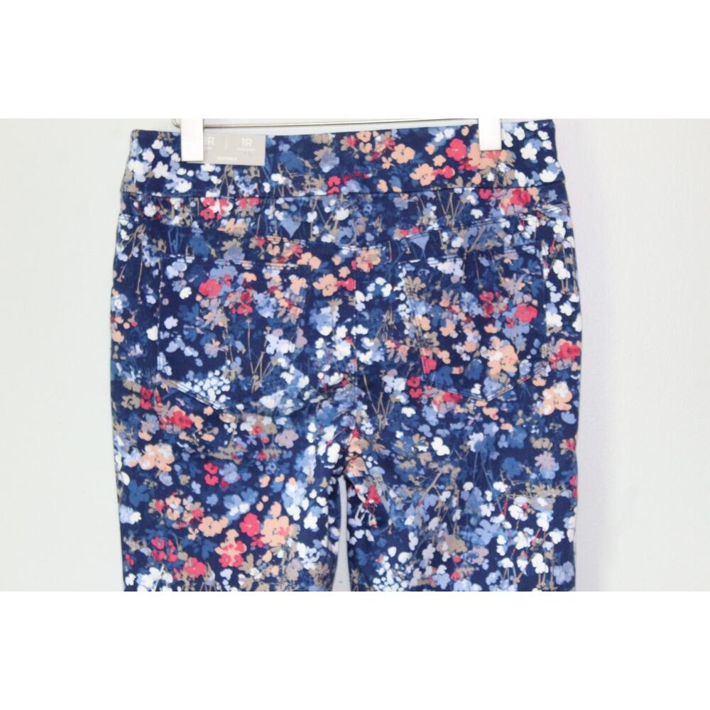 NWT Chico's Petal Print Pull On Jeggings Blue Floral Pants Size 1R 8 H13263 - Picture 4 of 16